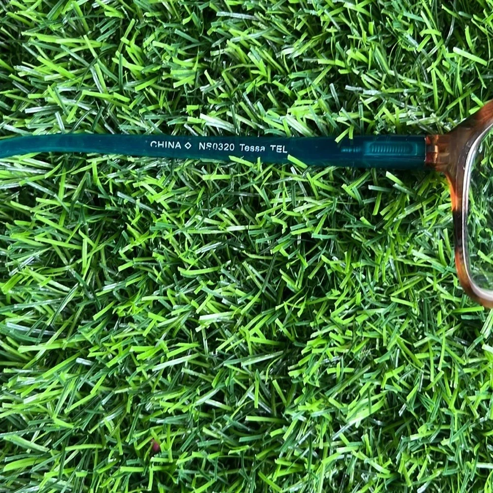 FOSTER GRANT Gloss Tessa Eyeglasses